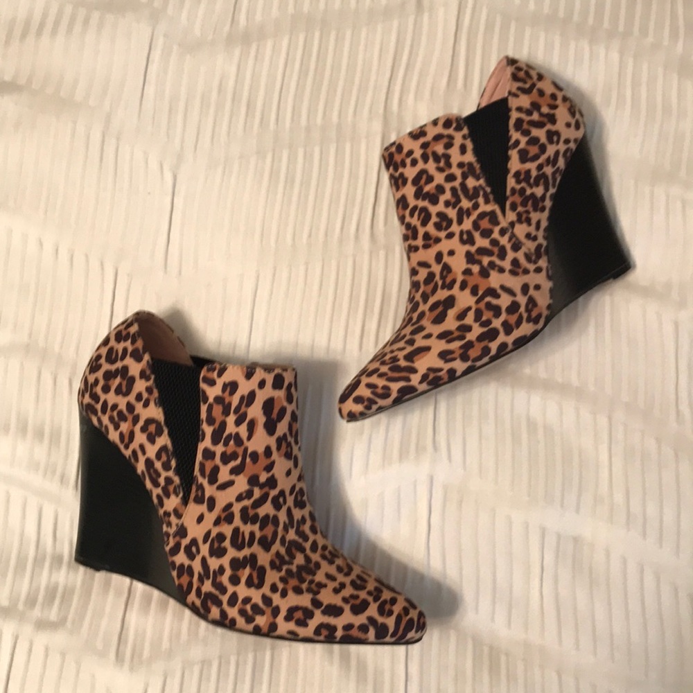 Cheetah print wedges